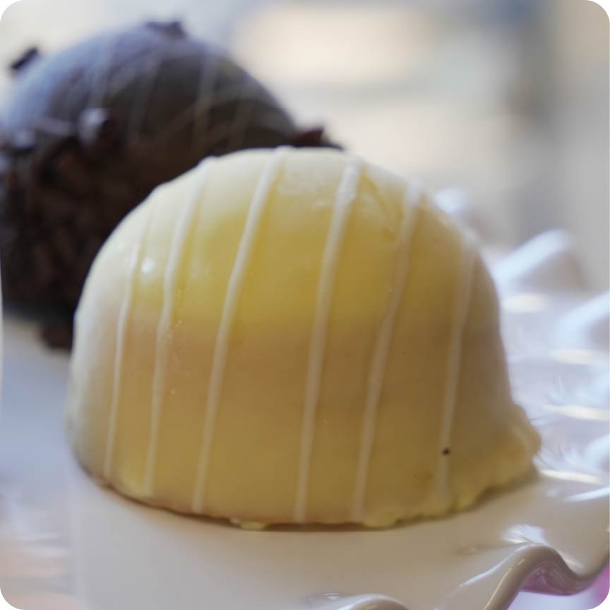 Lemon Cream Bombs